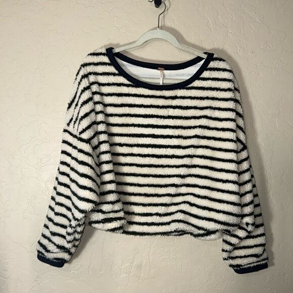 Free People Breton Striped Pullover cropped fuzzy long sleeve sweater - Picture 2 of 7